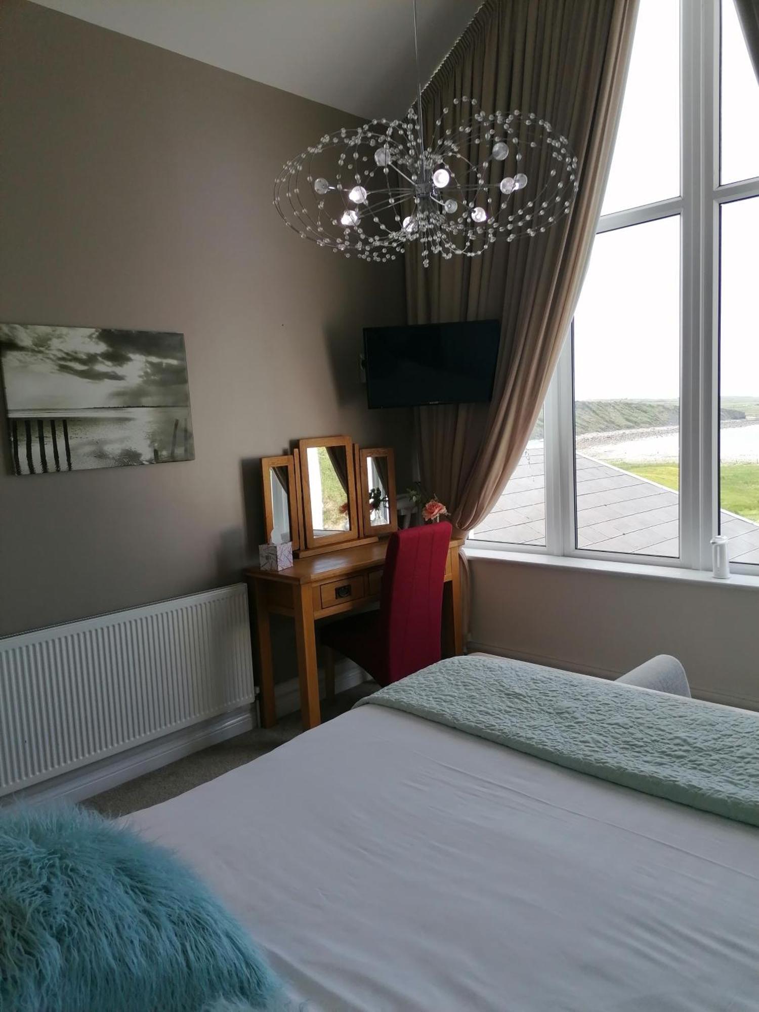 Wild Atlantic Lodge Bed & Breakfast Lahinch Kamer foto